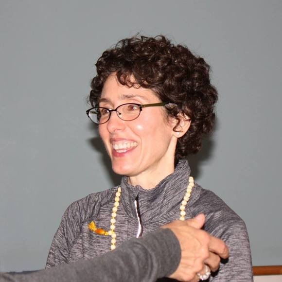 Meet your Posher, Leslie - Picture 1 of 1